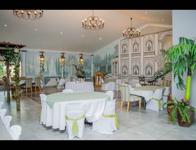 M² LODGE FOR SALE IN ZANDFONTEIN AH